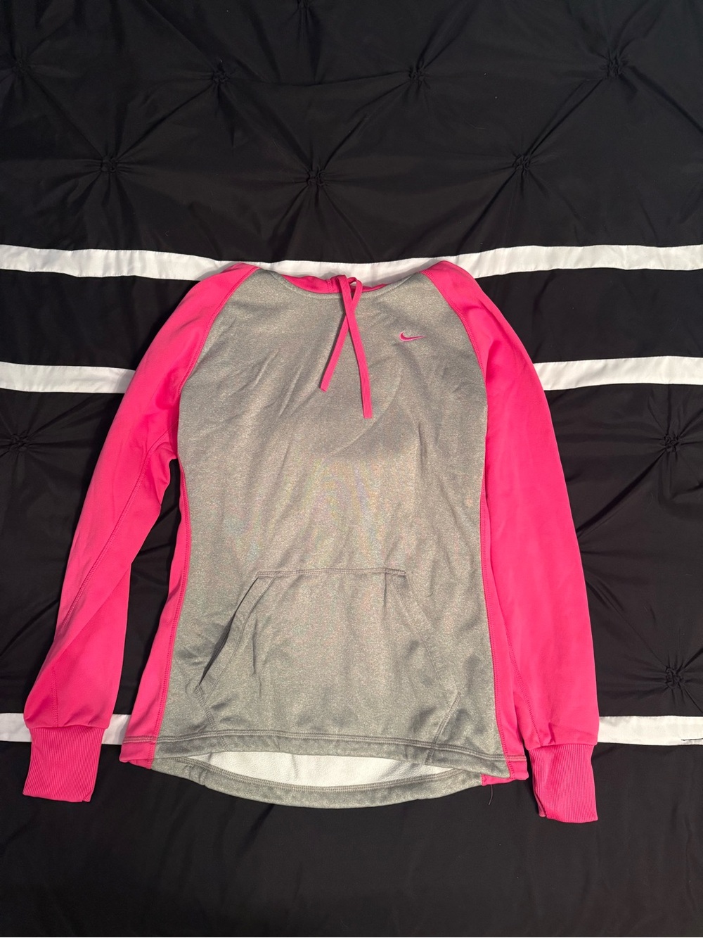 Nike Pink and Gray Therma-Fit Pullover Hoodie